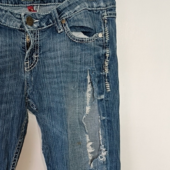 BKE Sabrina Distressed Bootcut Jeans 30x31.5 • Stretchy Holes + White Hem! - Picture 5 of 15